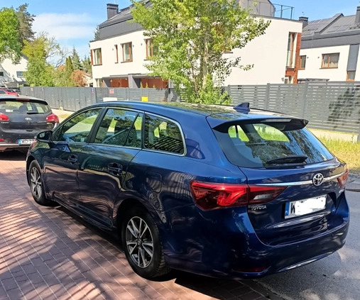 Toyota Avensis cena 44000 przebieg: 163000, rok produkcji 2016 z Warszawa małe 29